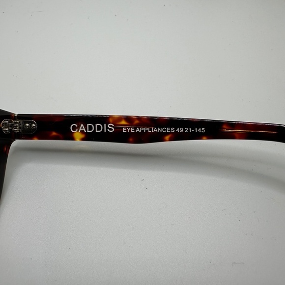 Elegant Tortoise Shell Women's Glasses - Picture 5 of 11